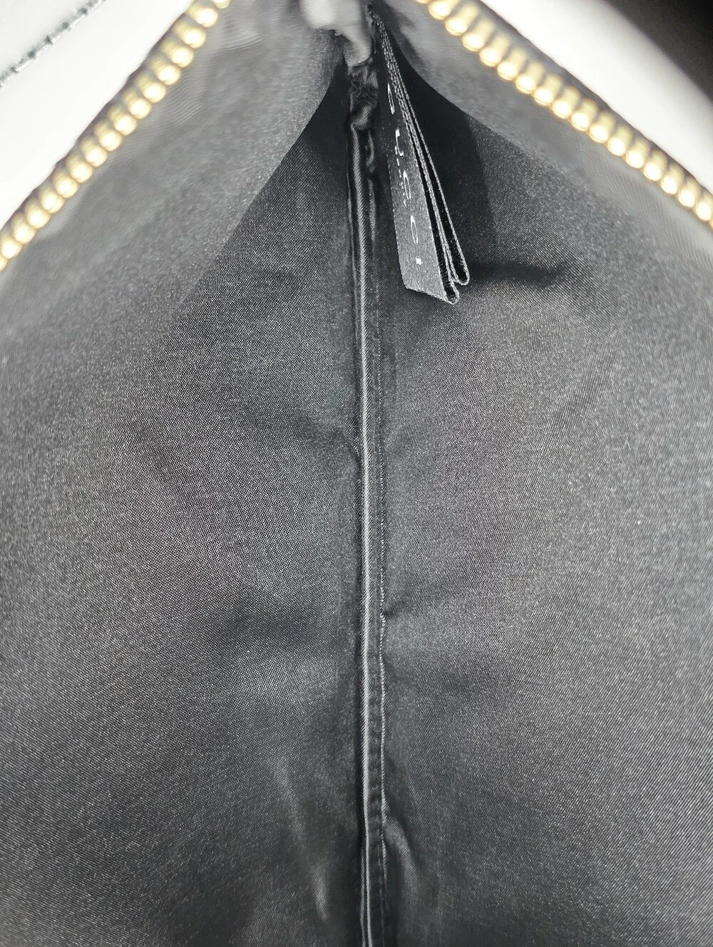 Gucci Beauty Velvet Cosmetic Bag